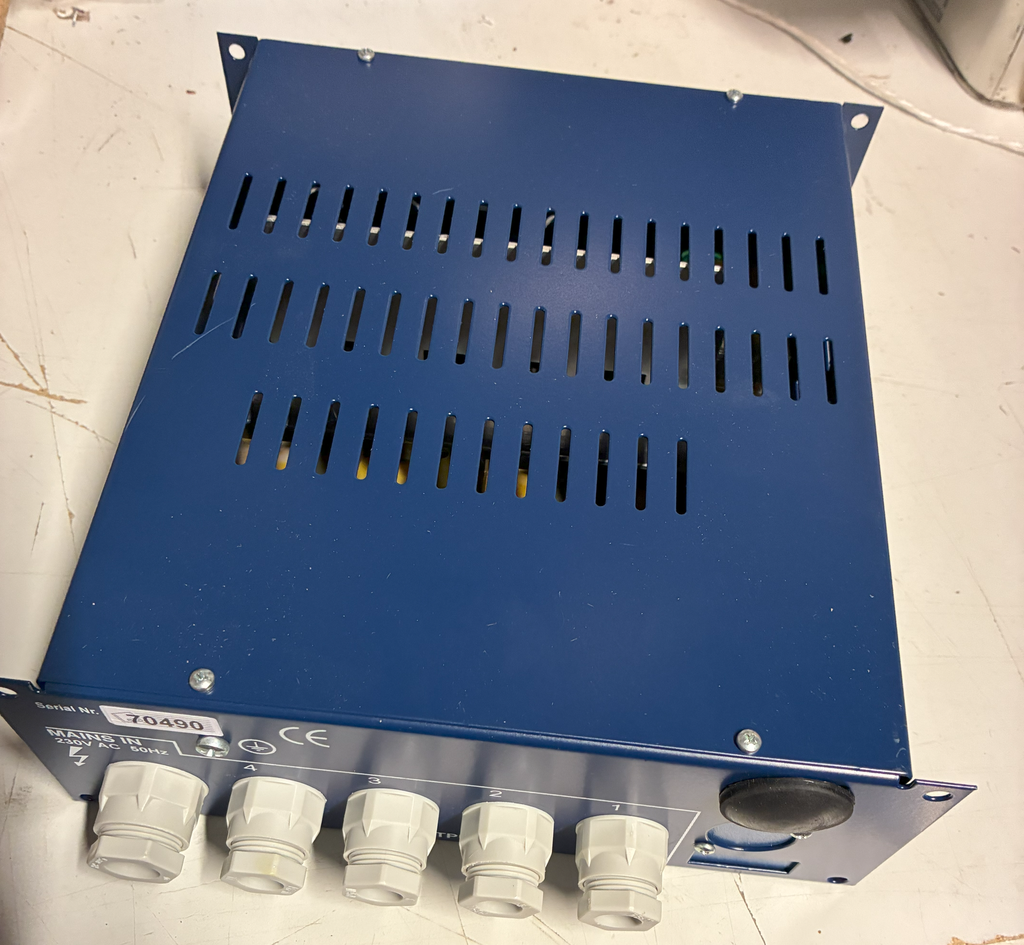 PD405 Dimmer 4x1200W 0-10V