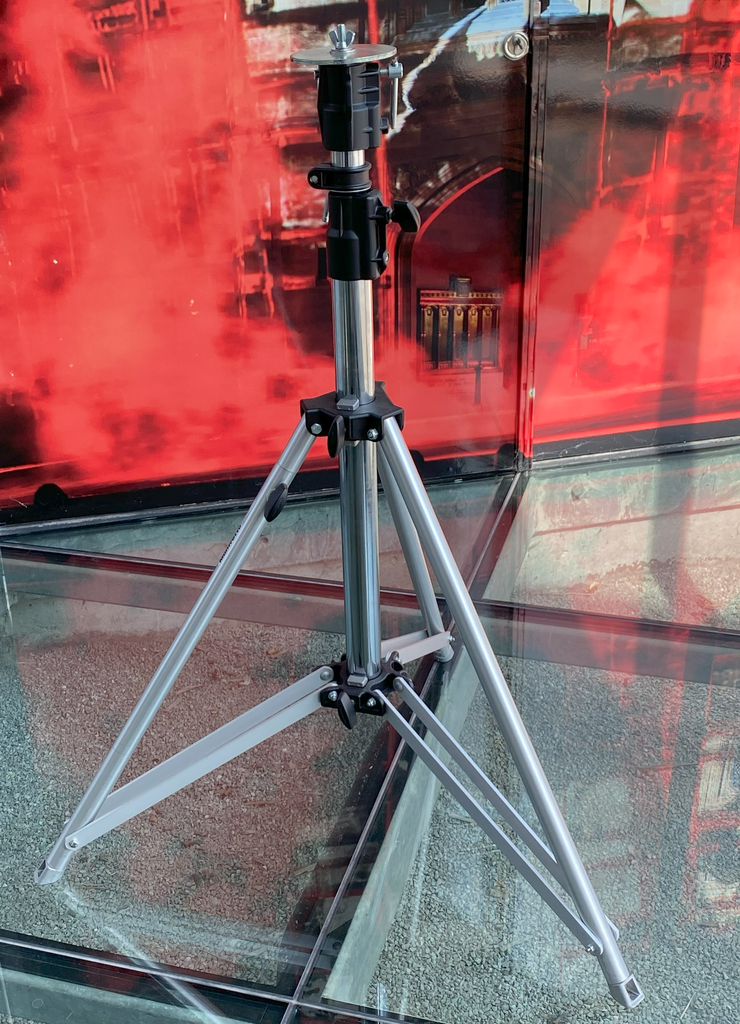 Stand for followspot