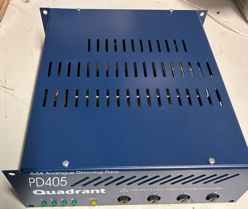 PD405 Dimmer 4x1200W 0-10V